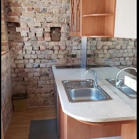 Apartment Stunning 1-bed Riga
